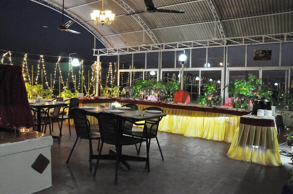 Hotel Sooriya Residency Chennai Exterior foto