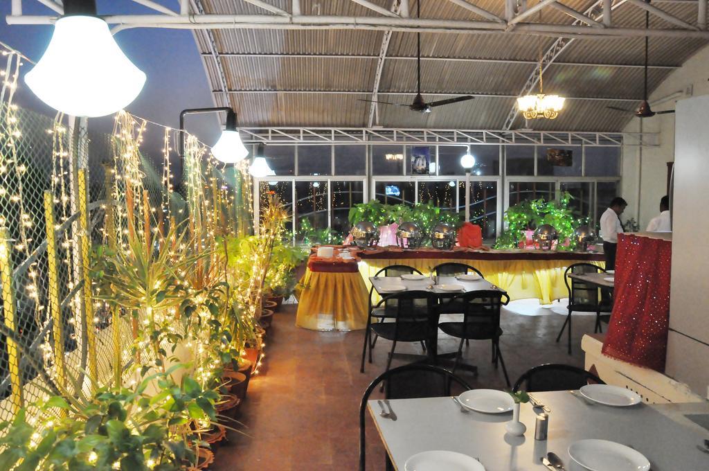 Hotel Sooriya Residency Chennai Exterior foto