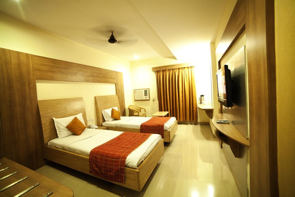 Hotel Sooriya Residency Chennai Quarto foto